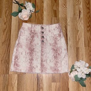 Peach Love Pink Snakeskin Skirt NWT